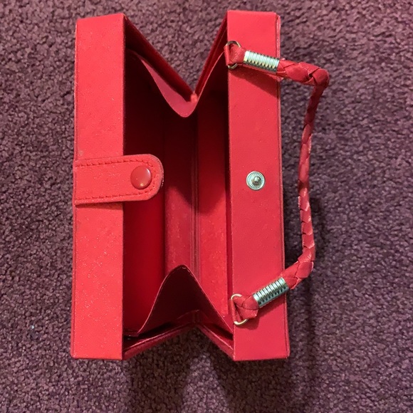 Woman’s clutch - Picture 5 of 6